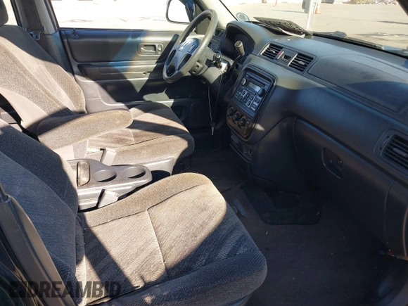 1999 Honda CR-V LX with VIN JHLRD2841XC021918, listed as a IAAI auction lot 41468900 with 187,298 mi miles. Bid and sale history available at carsss.com. Image 5.