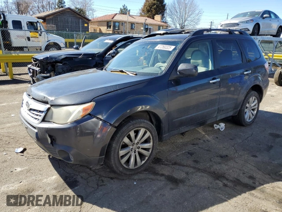 2013 Subaru Forester 2.5X Premium with VIN JF2SHADC8DH433103, listed as a Copart auction lot 47260325 with 138,013 mi miles and Salvage Title. Bid and sale history available at carsss.com. Image 1.