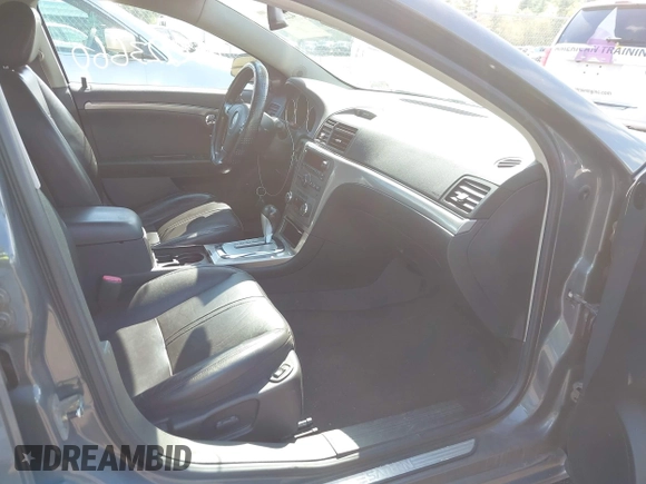 2008 Saturn Aura XR with VIN 1G8ZV57788F130099, listed as a IAAI auction lot 42223660 with 73,107 mi miles and . Bid and sale history available at DreamBid. Image 5.
