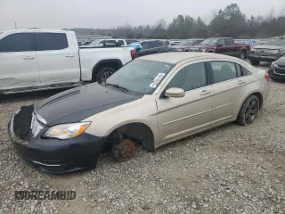 2013 Chrysler 200 Touring with VIN 1C3CCBBG7DN659264, listed as a Copart auction lot 43743335 with 214,866 mi miles and Salvage Title. Bid and sale history available at carsss.com. Image 1.