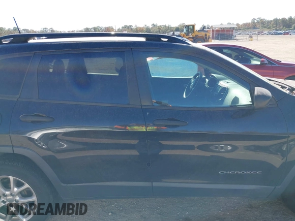 2016 Jeep Cherokee Sport with VIN 1C4PJLAS5GW376259, listed as a IAAI auction lot 41287458 with 92,075 mi miles and . Bid and sale history available at DreamBid. Image 13.