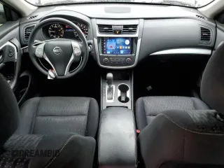 2017 Nissan Altima SR z VIN 1N4AL3AP5HC154762, wystawiony jako Copart lot #59168225 z przebiegiem 86 097 mil mil oraz Szkoda całkowita • Salvage title. Historia ofert i sprzedaży dostępna na DreamBid. Obrazek 8.