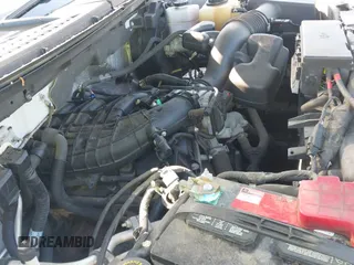 2011 Ford F-150 XL с VIN 1FTMF1EM6BFC33849, выставлен на аукционе IAAI как лот 42532968 с пробегом 121 018 миль миль и . История ставок и продаж доступна на DreamBid. Изображение 19.