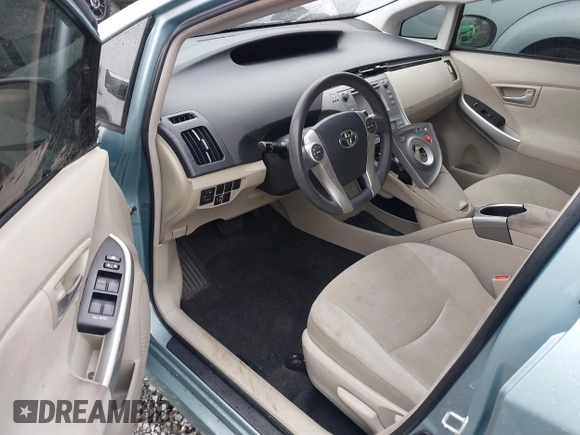 2015 Toyota Prius Four with VIN JTDKN3DU6F1951346, listed as a IAAI auction lot 41841483 with 258,939 mi miles. Bid and sale history available at carsss.com. Image 5.