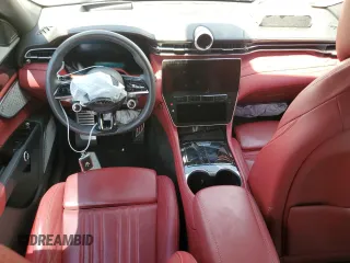 2023 Maserati Grecale Modena z VIN ZN682AVM3P7407857, wystawiony jako Copart lot #51451125 z przebiegiem Nie podano mil oraz Nie do naprawy. Historia ofert i sprzedaży dostępna na DreamBid. Obrazek 8.
