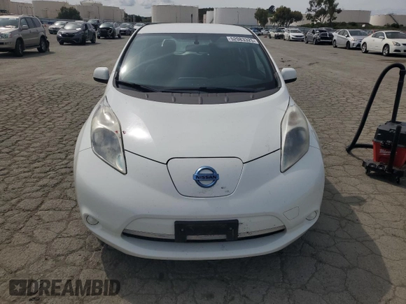 2013 Nissan LEAF SL with VIN 1N4AZ0CP7DC417158, listed as a Copart auction lot 52083325 with 60,595 mi miles and Clean title. Bid and sale history available at DreamBid. Image 5.