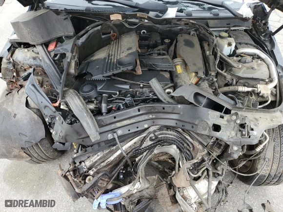2013 Mercedes-Benz C-Class C 250 with VIN WDDGJ4HB1DG028076, listed as a Copart auction lot 50884695 with 0 mi miles and Salvage Title. Bid and sale history available at carsss.com. Image 12.