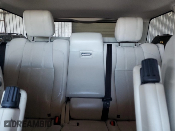 2015 Land Rover Range Rover HSE with VIN SALGS2VF9FA230844, listed as a Copart auction lot 64792135 with 90,012 mi miles and Salvage title. Bid and sale history available at DreamBid. Image 10.