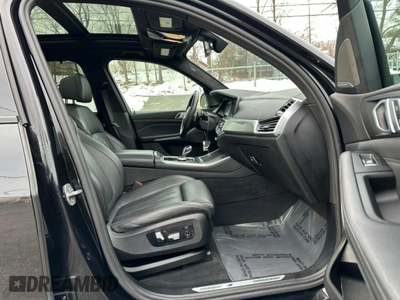 2022 BMW X5 M50i with VIN 5UXJU4C06N9J73373, listed as a Copart auction lot 43706345 with 108,320 mi miles and Clean Title. Bid and sale history available at carsss.com. Image 6.