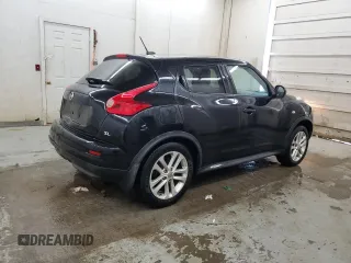 2013 Nissan Juke S z VIN JN8AF5MR2DT211931, wystawiony jako Copart lot #53364715 z przebiegiem Nie podano mil oraz Szkoda całkowita • Salvage title. Historia ofert i sprzedaży dostępna na DreamBid. Obrazek 3.
