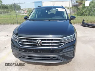 2024 Volkswagen Tiguan S with VIN 3VVRB7AX4RM201384, listed as a IAAI auction lot 42401212 with 11,986 mi miles and . Bid and sale history available at DreamBid. Image 13.