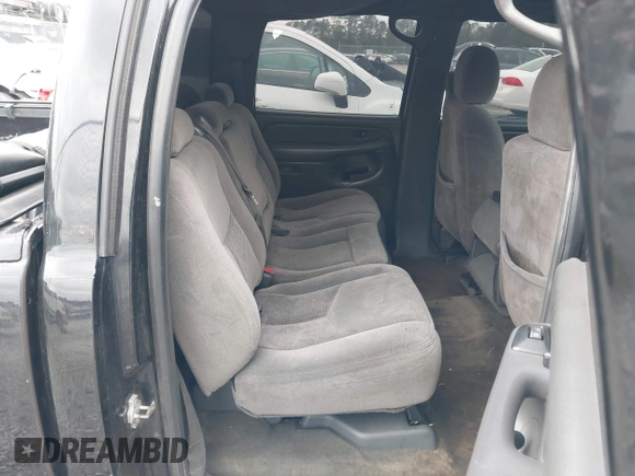 2007 Chevrolet Silverado 1500 LS with VIN 2GCEC13V871169174, listed as a IAAI auction lot 41966333 with 287,422 mi miles and . Bid and sale history available at DreamBid. Image 8.