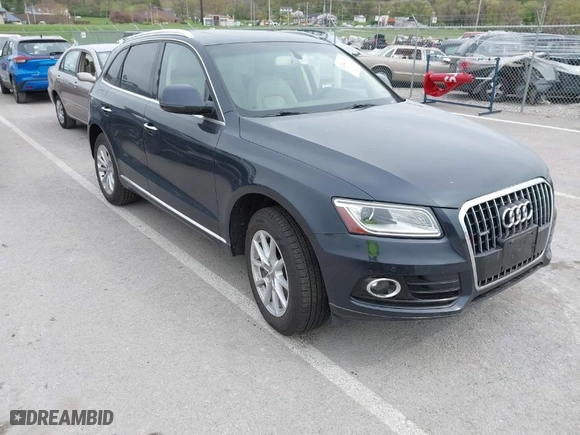 2015 Audi Q5 Premium Plus with VIN WA1LFAFP8FA099671, listed as a IAAI auction lot 42041178 with 169,242 mi miles. Bid and sale history available at carsss.com. Image 1.