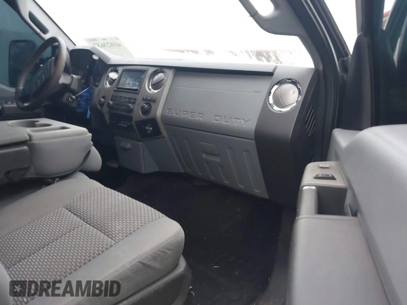 2016 Ford F-250 Lariat z VIN 1FT7W2BT7GEA48687, wystawiony jako IAAI lot #41023657 z przebiegiem 130 443 mil mil oraz . Historia ofert i sprzedaży dostępna na DreamBid. Obrazek 5.