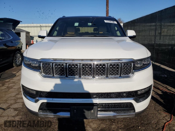 2022 Jeep Grand Wagoneer Series III with VIN 1C4SJVGP0NS113612, listed as a Copart auction lot 80022074 with 39,988 mi miles and Salvage title. Bid and sale history available at DreamBid. Image 5.