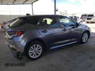 2024 Toyota Corolla Hatchback SE with VIN JTND4MBE1R3221507, listed as a Copart auction lot 68064254 with 9,839 mi miles and Salvage Title. Bid and sale history available at carsss.com. Image 3.