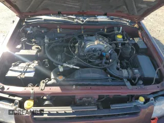 1997 Infiniti QX4 z VIN JNRAR05Y4VW015288, wystawiony jako Copart lot #48034505 z przebiegiem 289 030 mil mil oraz Szkoda całkowita • Salvage title. Historia ofert i sprzedaży dostępna na DreamBid. Obrazek 12.