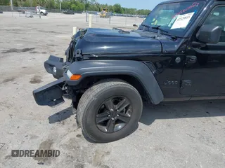 2023 Jeep Wrangler Sport S с VIN 1C4HJXDN6PW587472, выставлен на аукционе IAAI как лот 42329815 с пробегом 34 568 миль миль и . История ставок и продаж доступна на DreamBid. Изображение 6.