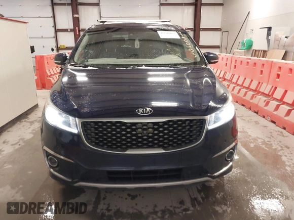 2018 Kia Sedona SX-L with VIN KNDME5C15J6396705, listed as a IAAI auction lot 41500453 with 102,636 mi miles. Bid and sale history available at carsss.com. Image 13.