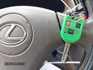 2001 Lexus RX 300 z VIN JTJHF10U710207770, wystawiony jako IAAI lot #42410712 z przebiegiem 250 719 mil mil oraz . Historia ofert i sprzedaży dostępna na DreamBid. Obrazek 11.