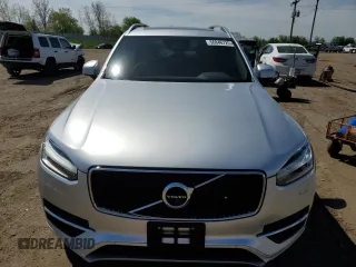 2017 Volvo XC90 Momentum z VIN YV4A22PK3H1109976, wystawiony jako Copart lot #56846725 z przebiegiem 129 619 mil mil oraz Czysty tytuł • Clean title. Historia ofert i sprzedaży dostępna na DreamBid. Obrazek 5.