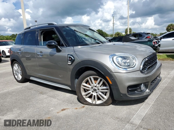 2017 MINI Countryman Cooper S with VIN WMZYT5C35H3D78793, listed as a Copart auction lot 74020864 with 0 mi miles and Non Repairable. Bid and sale history available at carsss.com. Image 4.