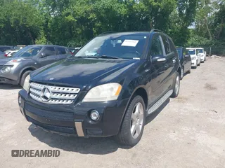 2008 Mercedes-Benz M 550 с VIN 4JGBB72E38A364368, выставлен на аукционе IAAI как лот 42556762 с пробегом 151 384 миль миль и . История ставок и продаж доступна на DreamBid. Изображение 2.