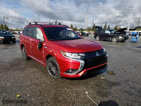 2022 Mitsubishi Outlander PHEV SEL with VIN JA4J2VA75NZ027876, listed as a Copart auction lot 46053043 with 17,589 mi miles. Bid and sale history available at carsss.com. Image 12.