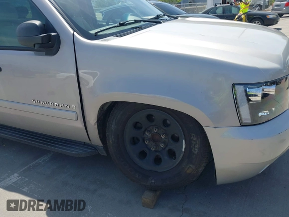 2007 Chevrolet Suburban LS with VIN 1GNFC16027J202168, listed as a IAAI auction lot 42100210 with Not Provided miles and . Bid and sale history available at DreamBid. Image 6.
