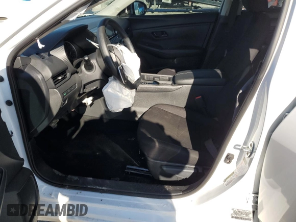 2024 Nissan Sentra S with VIN 3N1AB8BV4RY207339, listed as a Copart auction lot 48659585 with 4,898 mi miles and Salvage Title. Bid and sale history available at DreamBid. Image 7.