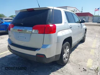 2011 GMC Terrain SLE-1 z VIN 2CTALMEC7B6390583, wystawiony jako IAAI lot #41983266 z przebiegiem 200 270 mil mil oraz . Historia ofert i sprzedaży dostępna na DreamBid. Obrazek 4.