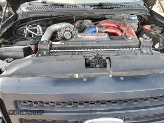2005 Ford Excursion Limited с VIN 1FMSU43P95ED42372, выставлен на аукционе Copart как лот 41736415 с пробегом Не указан миль и Списание • Salvage title. История ставок и продаж доступна на DreamBid. Изображение 11.