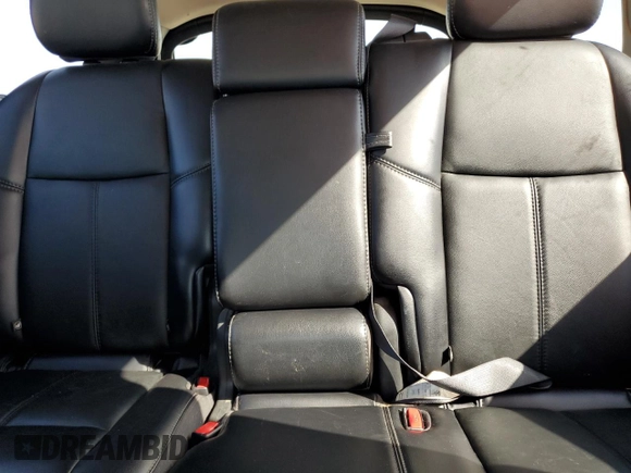 2019 Nissan Pathfinder S with VIN 5N1DR2MN6KC621250, listed as a Copart auction lot 56393755 with 148,461 mi miles and Salvage title. Bid and sale history available at DreamBid. Image 10.