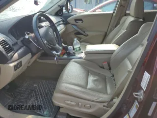 2014 Acura RDX Technology z VIN 5J8TB4H5XEL020861, wystawiony jako Copart lot #58967875 z przebiegiem 203 628 mil mil oraz Szkoda całkowita • Salvage title. Historia ofert i sprzedaży dostępna na DreamBid. Obrazek 7.