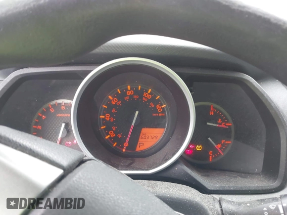 2010 Toyota 4Runner SR5 z VIN JTEZU5JR3A5012665, wystawiony jako IAAI lot #41380625 z przebiegiem 603 729 mil mil oraz . Historia ofert i sprzedaży dostępna na DreamBid. Obrazek 7.