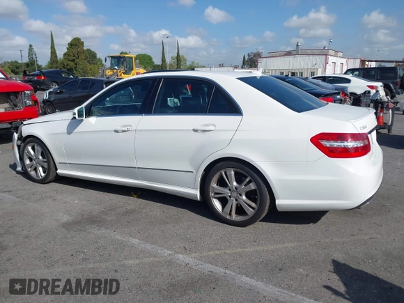 2013 Mercedes-Benz E 350 Luxury with VIN WDDHF5KBXDA734860, listed as a IAAI auction lot 41956048 with 50,463 mi miles and . Bid and sale history available at DreamBid. Image 15.