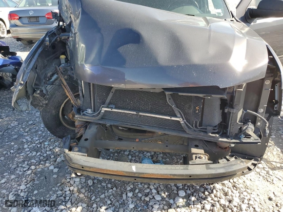 2010 Chevrolet Suburban Commercial with VIN 1GNUKHE39AR226118, listed as a Copart auction lot 73814434 with 195,094 mi miles and Salvage Title. Bid and sale history available at carsss.com. Image 12.