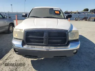 2005 Dodge Dakota SLT with VIN 1D7HW48N65S167540, listed as a Copart auction lot 64076055 with Not provided miles and Clean title. Bid and sale history available at DreamBid. Image 5.