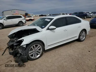 2018 Volkswagen Passat SEL Premium z VIN 1VWCA7A32JC022297, wystawiony jako Copart lot #54332415 z przebiegiem 106 090 mil mil oraz Szkoda całkowita • Salvage title. Historia ofert i sprzedaży dostępna na DreamBid. Obrazek 1.