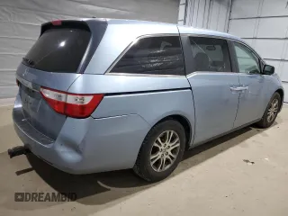 2013 Honda Odyssey EX-L with VIN 5FNRL5H68DB059146, listed as a Copart auction lot 47190105 with 200,378 mi miles and Salvage Title. Bid and sale history available at DreamBid. Image 3.