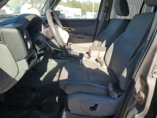 2007 Jeep Commander Sport with VIN 1J8HH48P77C636100, listed as a Copart auction lot 48006405 with 164,292 mi miles and Non Repairable. Bid and sale history available at carsss.com. Image 7.