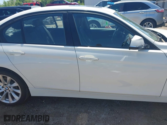 2015 BMW 3 Series 320i xDrive with VIN WBA3C3G50FNT51569, listed as a IAAI auction lot 42054171 with 74,305 mi miles and . Bid and sale history available at DreamBid. Image 13.