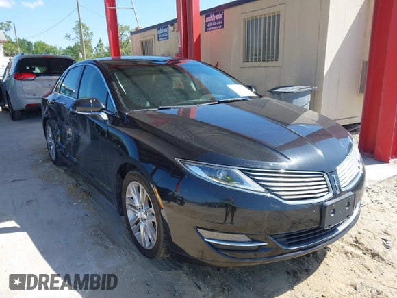 2014 Lincoln MKZ with VIN 3LN6L2G97ER824923, listed as a IAAI auction lot 41998794 with 96,847 mi miles. Bid and sale history available at carsss.com. Image 1.