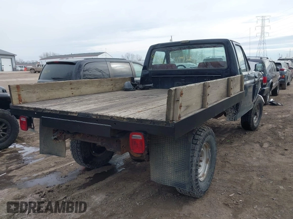 1990 Ford F-250 with VIN 1FTEF26N4LLB10443, listed as a IAAI auction lot 41724152 with 648,598 mi miles and . Bid and sale history available at DreamBid. Image 4.