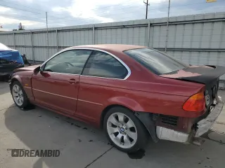 2001 BMW 3 Series 325Ci with VIN WBABN33441JW47519, listed as a Copart auction lot 70781094 with 147,819 mi miles and Salvage Title. Bid and sale history available at carsss.com. Image 2.