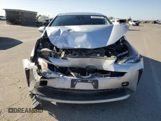 2020 Toyota Prius L Eco z VIN JTDKARFU1L3122471, wystawiony jako Copart lot #54164935 z przebiegiem 130 642 mil mil oraz Szkoda całkowita • Salvage title. Historia ofert i sprzedaży dostępna na DreamBid. Obrazek 5.