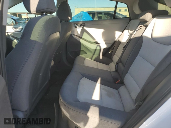2020 Hyundai Ioniq SE z VIN KMHC75LC4LU213389, wystawiony jako Copart lot #46872255 z przebiegiem 121 142 mil mil oraz Szkoda całkowita • Salvage title. Historia ofert i sprzedaży dostępna na DreamBid. Obrazek 10.