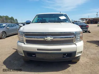 2009 Chevrolet Silverado 1500 LTZ with VIN 3GCEK33M99G156496, listed as a IAAI auction lot 41794538 with 138,829 mi miles. Bid and sale history available at carsss.com. Image 12.
