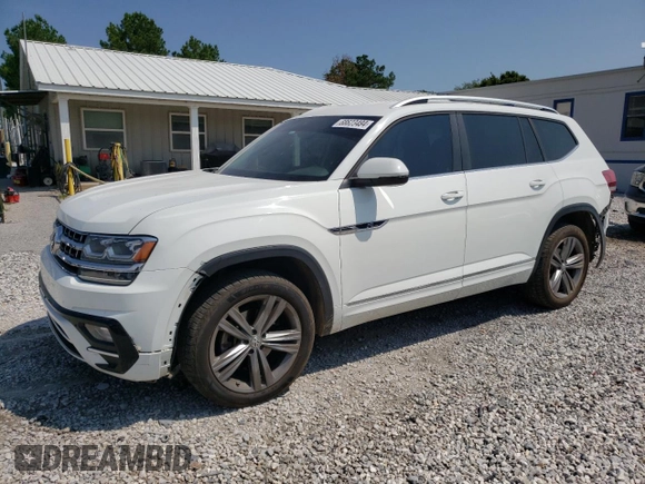 2018 Volkswagen Atlas SE z VIN 1V2PR2CA1JC570706, wystawiony jako Copart lot #68623484 z przebiegiem 136 747 mil mil oraz Szkoda całkowita • Salvage title. Historia ofert i sprzedaży dostępna na DreamBid. Obrazek 1.