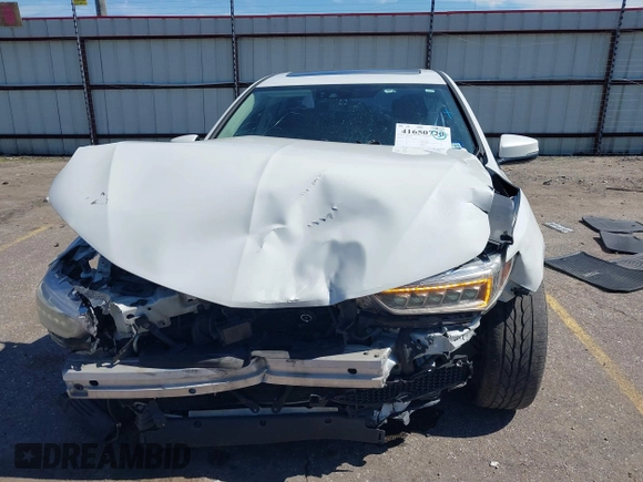 2019 Acura TLX w/Technology Pkg with VIN 19UUB2F46KA010306, listed as a IAAI auction lot 41650720 with 163,828 mi miles. Bid and sale history available at carsss.com. Image 12.